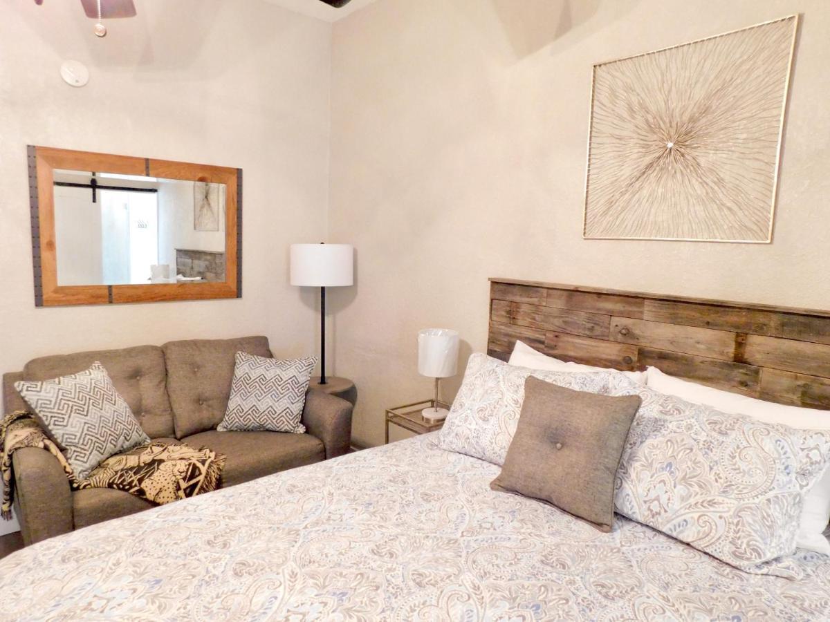 Budget Friendly Condo Within Walking Distance To The Beach! Gulf Shores Εξωτερικό φωτογραφία