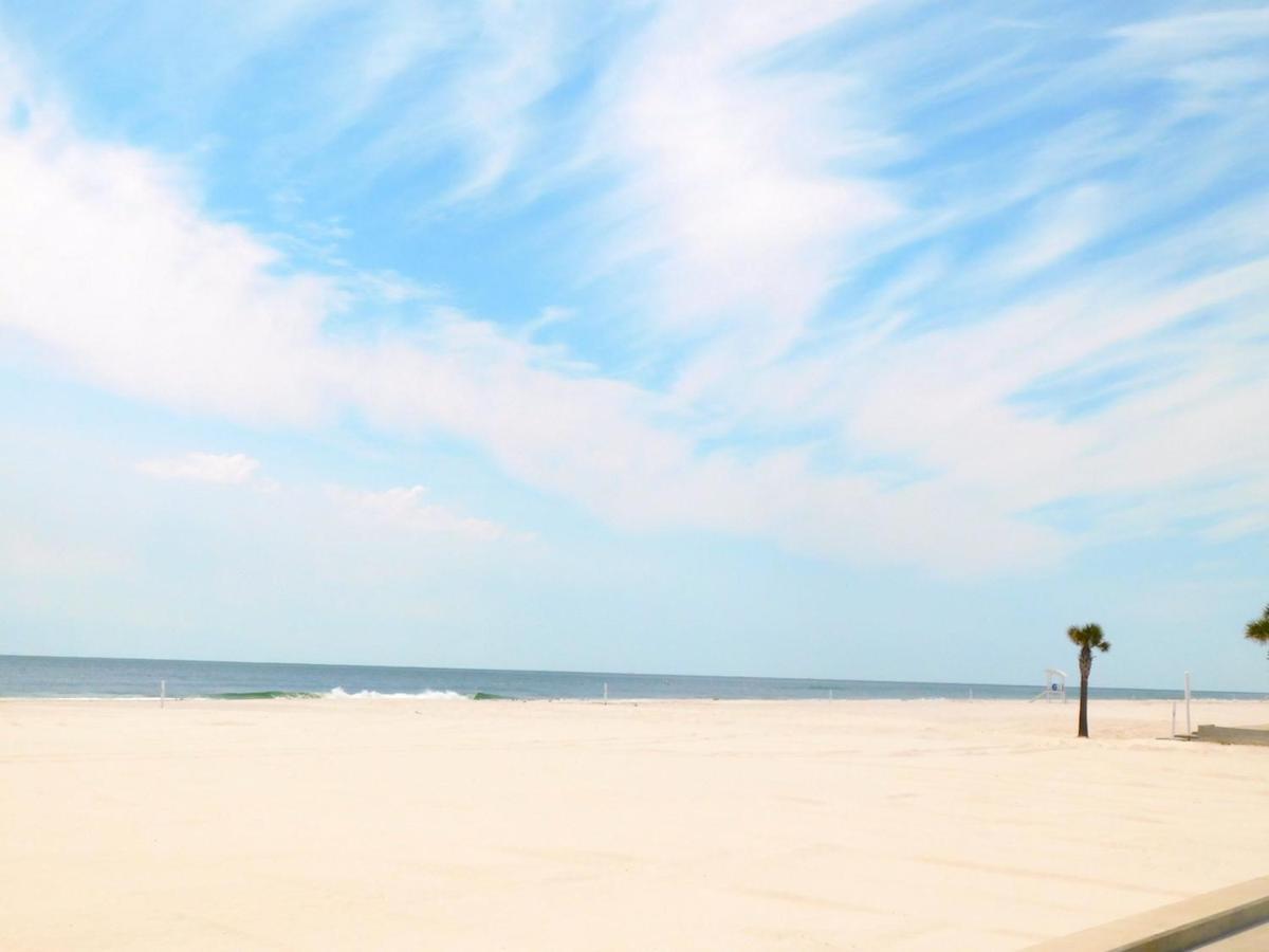 Budget Friendly Condo Within Walking Distance To The Beach! Gulf Shores Εξωτερικό φωτογραφία