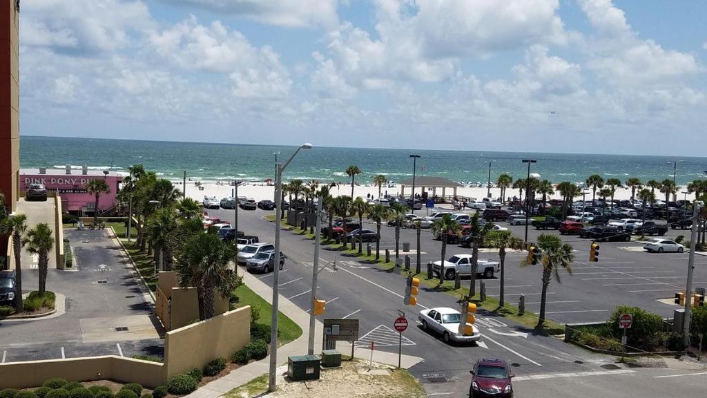 Budget Friendly Condo Within Walking Distance To The Beach! Gulf Shores Εξωτερικό φωτογραφία